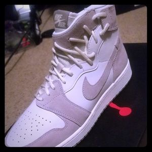 Air Jordan 1 xx Rebel "moon particle"